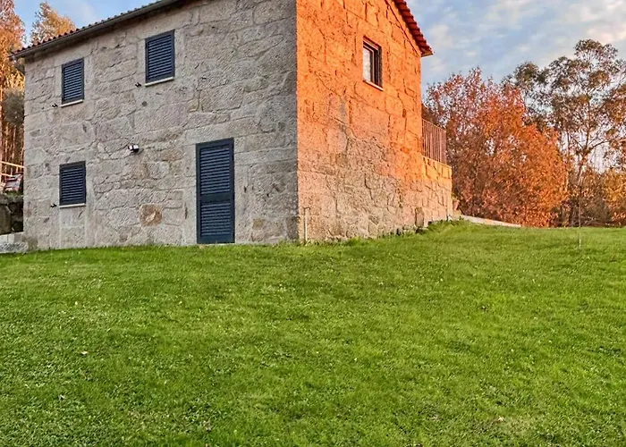 Quinta Dos Carvalhos 펜션 Cabana Maior